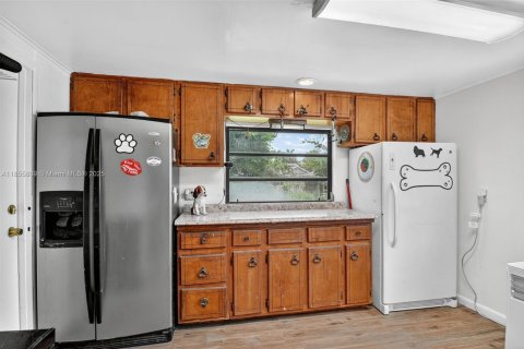 House in Lake Worth, Florida 4 bedrooms, 262.36 sq.m. № 1878561 - photo 26