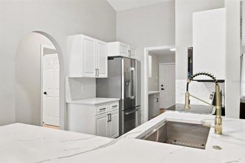 House in North Port, Florida 3 bedrooms, 244.52 sq.m. № 2351543 - photo 23