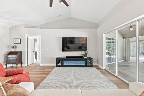 House in North Port, Florida 3 bedrooms, 244.52 sq.m. № 2351543 - photo 12