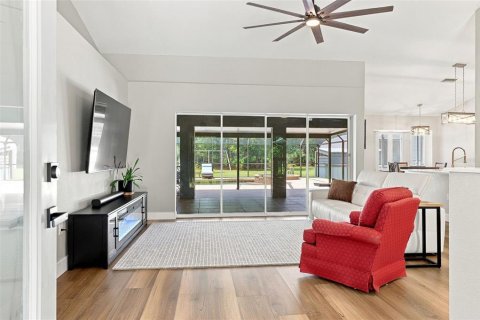 House in North Port, Florida 3 bedrooms, 244.52 sq.m. № 2351543 - photo 9