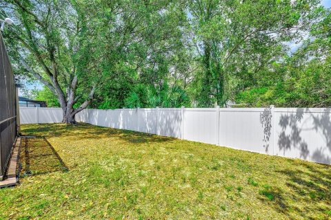 House in Tarpon Springs, Florida 3 bedrooms, 144.83 sq.m. № 2237060 - photo 21