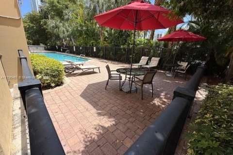 Copropriété à vendre à Sunny Isles Beach, Floride: 3 chambres, 125.7 m2 № 1708417 - photo 14
