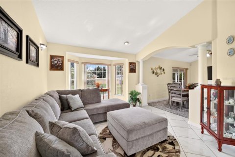 House in Ocala, Florida 3 bedrooms, 166.67 sq.m. № 2388773 - photo 23