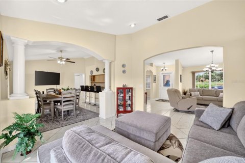House in Ocala, Florida 3 bedrooms, 166.67 sq.m. № 2388773 - photo 28