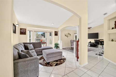 House in Ocala, Florida 3 bedrooms, 166.67 sq.m. № 2388773 - photo 22