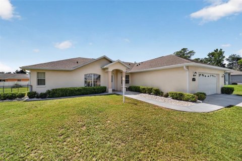 House in Ocala, Florida 3 bedrooms, 166.67 sq.m. № 2388773 - photo 10