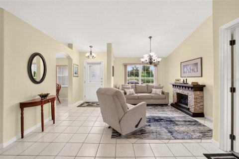 House in Ocala, Florida 3 bedrooms, 166.67 sq.m. № 2388773 - photo 16