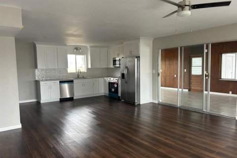 Casa en venta en Sun City Center, Florida, 2 dormitorios, 132.39 m2 № 1907929 - foto 5