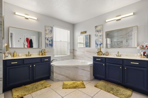 Villa ou maison à vendre à Orlando, Floride: 5 chambres, 315.31 m2 № 2408226 - photo 6