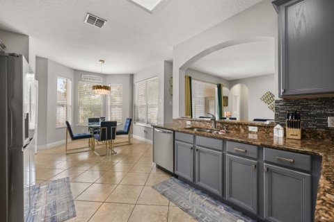 Villa ou maison à vendre à Orlando, Floride: 5 chambres, 315.31 m2 № 2408226 - photo 17