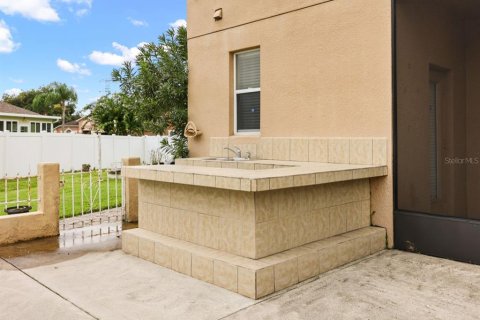 Villa ou maison à vendre à Orlando, Floride: 5 chambres, 315.31 m2 № 2408226 - photo 30