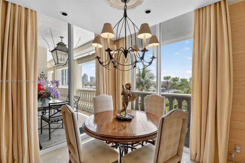 Condo in Aventura, Florida, 3 bedrooms  № 1962656 - photo 24