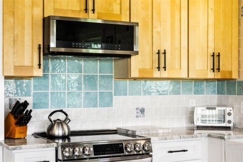 Снять в аренду виллу или дом в Эрнандо-Бич, Флорида 4 комнаты, 101.45м2, № 1918339 - фото 18