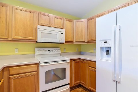 House in Lake Wales, Florida 3 bedrooms, 159.61 sq.m. № 2210090 - photo 13