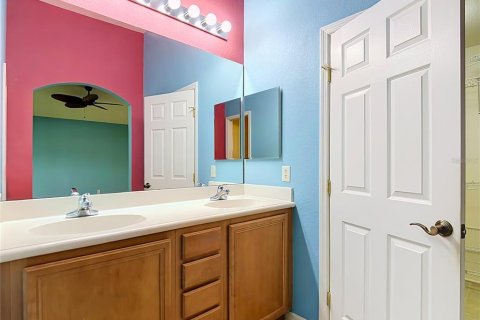 House in Lake Wales, Florida 3 bedrooms, 159.61 sq.m. № 2210090 - photo 24