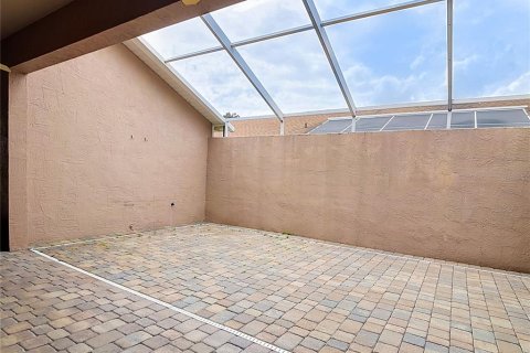 House in Lake Wales, Florida 3 bedrooms, 159.61 sq.m. № 2210090 - photo 8