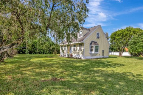 Villa ou maison à vendre à Homestead, Floride: 4 chambres, 163.32 m2 № 1896465 - photo 3
