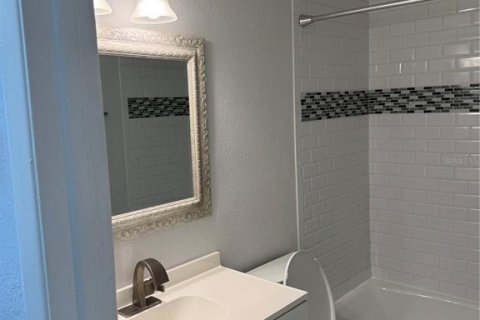 Снять в аренду квартиру в Сент-Питерсберг, Флорида 1 комната, 74.32м2, № 1900866 - фото 3
