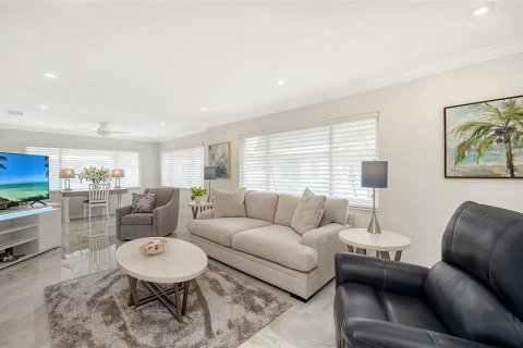 Купить виллу или дом в Сарасота, Флорида 7 комнат, 115.38м2, № 2109722 - фото 19
