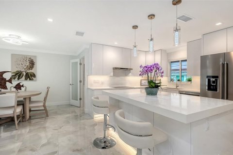 Купить виллу или дом в Сарасота, Флорида 7 комнат, 115.38м2, № 2109722 - фото 13