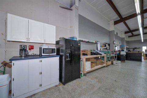 Propiedad comercial en venta en Seminole, Florida, 418.71 m2 № 2217146 - foto 27