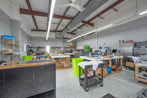 Propiedad comercial en venta en Seminole, Florida, 418.71 m2 № 2217146 - foto 23