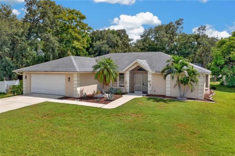 Villa ou maison à Port Charlotte, Floride 3 chambres, 185.43 m2 № 2314663