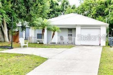 Villa ou maison à Winter Haven, Floride 3 chambres, 106.47 m2 № 2329446