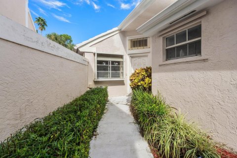 Villa ou maison à vendre à Palm Beach Gardens, Floride: 3 chambres, 145.02 m2 № 2390192 - photo 5