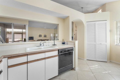 Villa ou maison à vendre à Palm Beach Gardens, Floride: 3 chambres, 145.02 m2 № 2390192 - photo 8