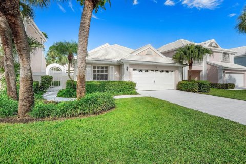 Villa ou maison à vendre à Palm Beach Gardens, Floride: 3 chambres, 145.02 m2 № 2390192 - photo 2