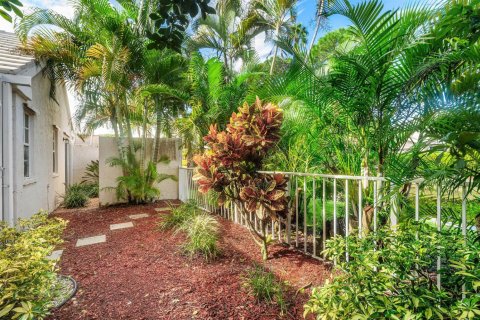 Villa ou maison à vendre à Palm Beach Gardens, Floride: 3 chambres, 145.02 m2 № 2390192 - photo 29