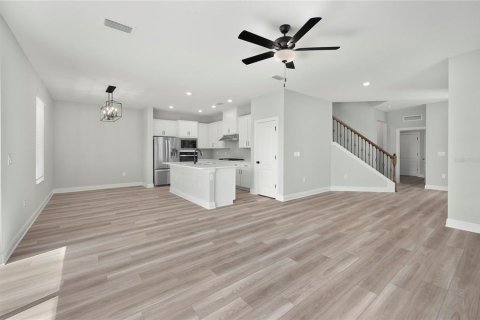 House in Kissimmee, Florida 6 bedrooms, 252.14 sq.m. № 2095091 - photo 3