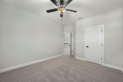 House in Kissimmee, Florida 6 bedrooms, 252.14 sq.m. № 2095091 - photo 7