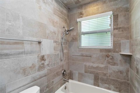 Casa en venta en Longwood, Florida, 3 dormitorios, 312.15 m2 № 1846988 - foto 28
