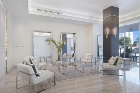 Купить кондоминиум в Майами-Бич, Флорида 1 спальня, 69.68м2, № 1928465 - фото 30