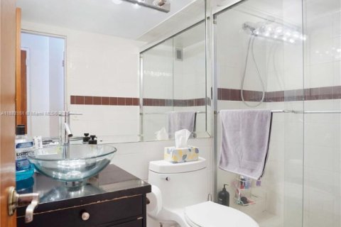 Купить кондоминиум в Майами-Бич, Флорида 1 спальня, 69.68м2, № 1928465 - фото 22