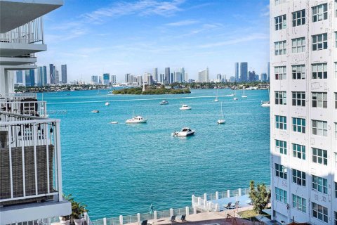 Купить кондоминиум в Майами-Бич, Флорида 1 спальня, 69.68м2, № 1928465 - фото 24