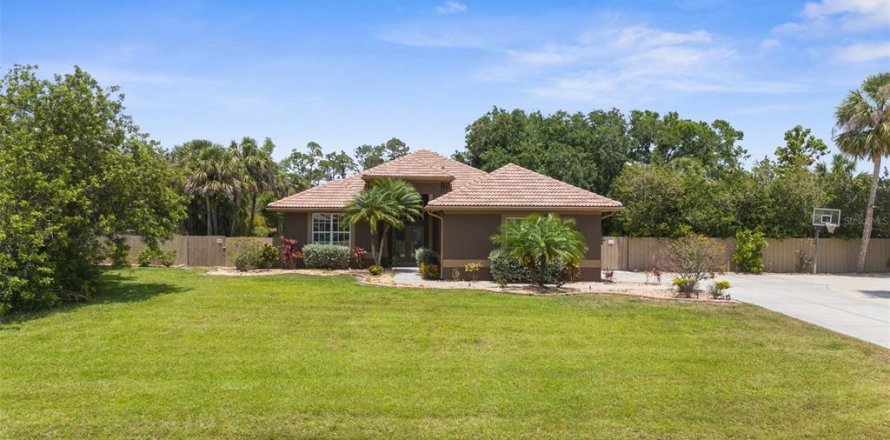House in North Port, Florida 3 bedrooms, 207.08 sq.m. № 1737169