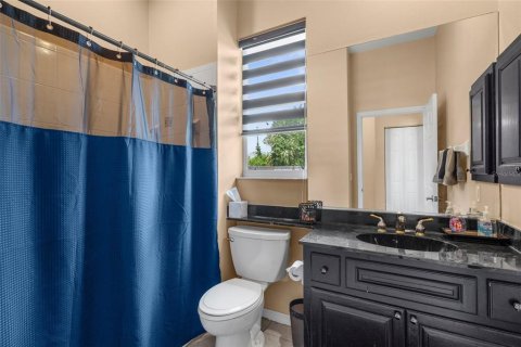 House in North Port, Florida 3 bedrooms, 207.08 sq.m. № 1737169 - photo 29