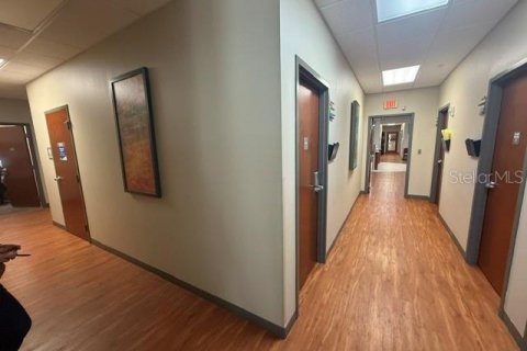 Immobilier commercial à vendre à Orlando, Floride: 1040.51 m2 № 2319102 - photo 10