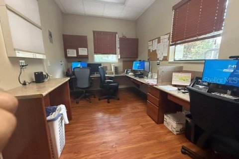 Immobilier commercial à vendre à Orlando, Floride: 1040.51 m2 № 2319102 - photo 29