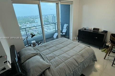 Снять в аренду кондоминиум в Майами, Флорида 1 спальня, 55.28м2, № 2047569 - фото 4