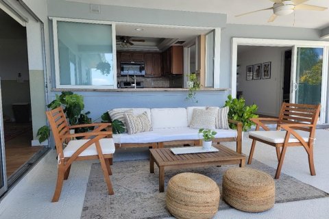 Casa en venta en Saint Petersburg, Florida, 4 dormitorios, 174.93 m2 № 1681710 - foto 13