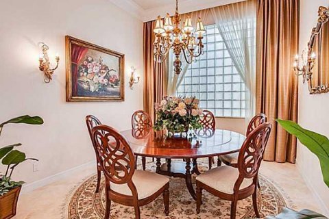 Casa en alquiler en Palm Beach Gardens, Florida, 3 dormitorios, 303.79 m2 № 962270 - foto 1