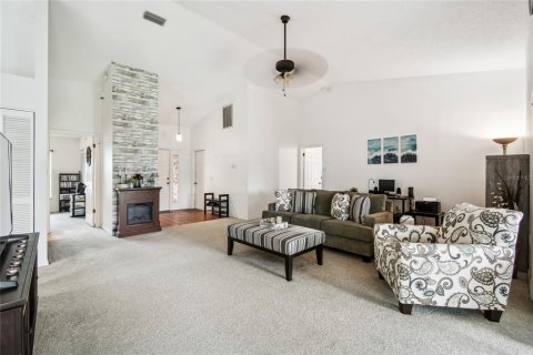 Casa en venta en Hudson, Florida, 2 dormitorios, 166.3 m2 № 1725373 - foto 5