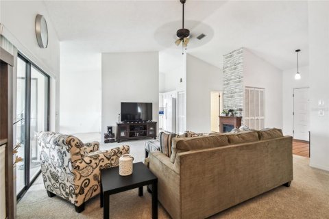 Casa en venta en Hudson, Florida, 2 dormitorios, 166.3 m2 № 1725373 - foto 6