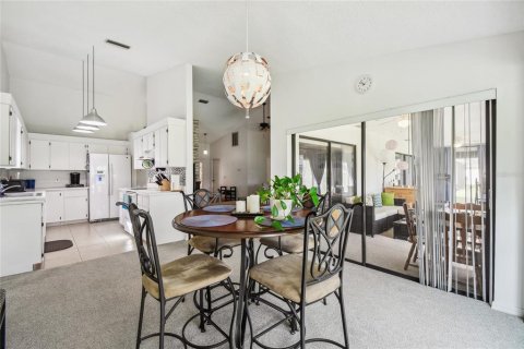 Casa en venta en Hudson, Florida, 2 dormitorios, 166.3 m2 № 1725373 - foto 8