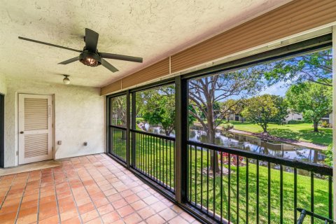 Condominio en venta en Boynton Beach, Florida, 3 dormitorios, 150.69 m2 № 2146792 - foto 23