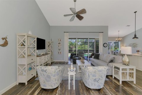 House in Bradenton, Florida 3 bedrooms, 209.87 sq.m. № 1783149 - photo 15